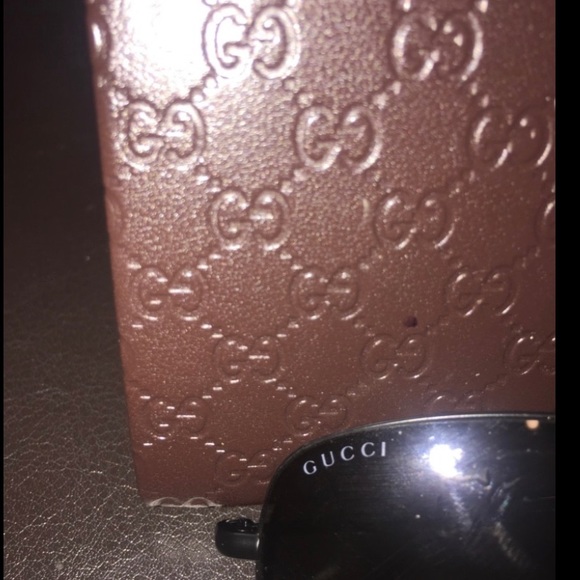 Gucci Sunglasses w/Leather Gucci Case & Receipt - Picture 7 of 8